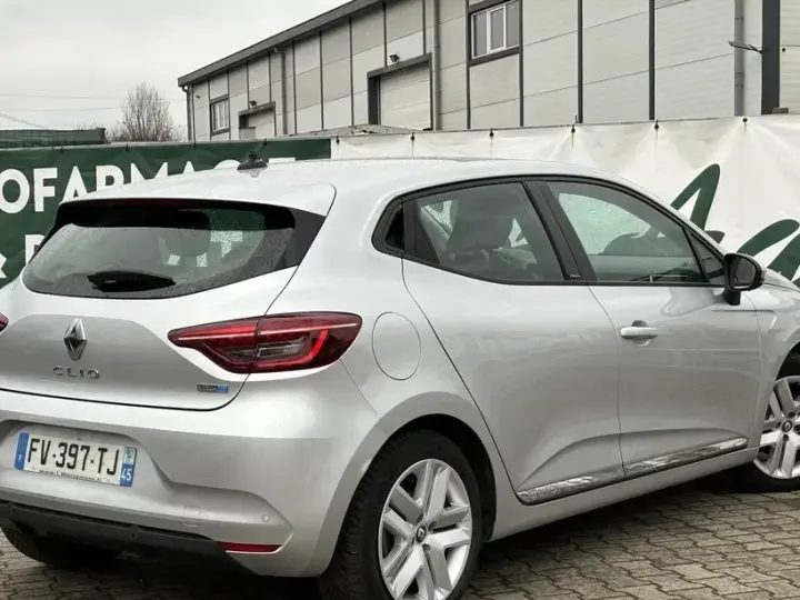 Renault Clio V E-TECH Full 145 E-TECH engineered