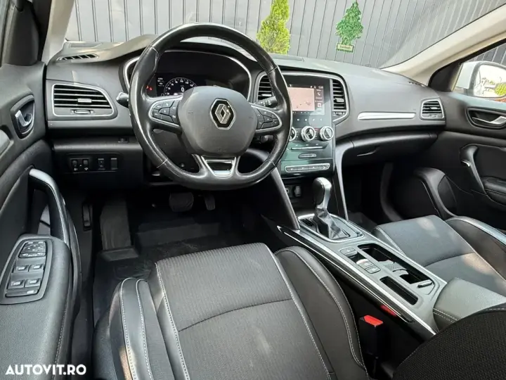 Renault Mégane Blue dCi 116 EDC Intens