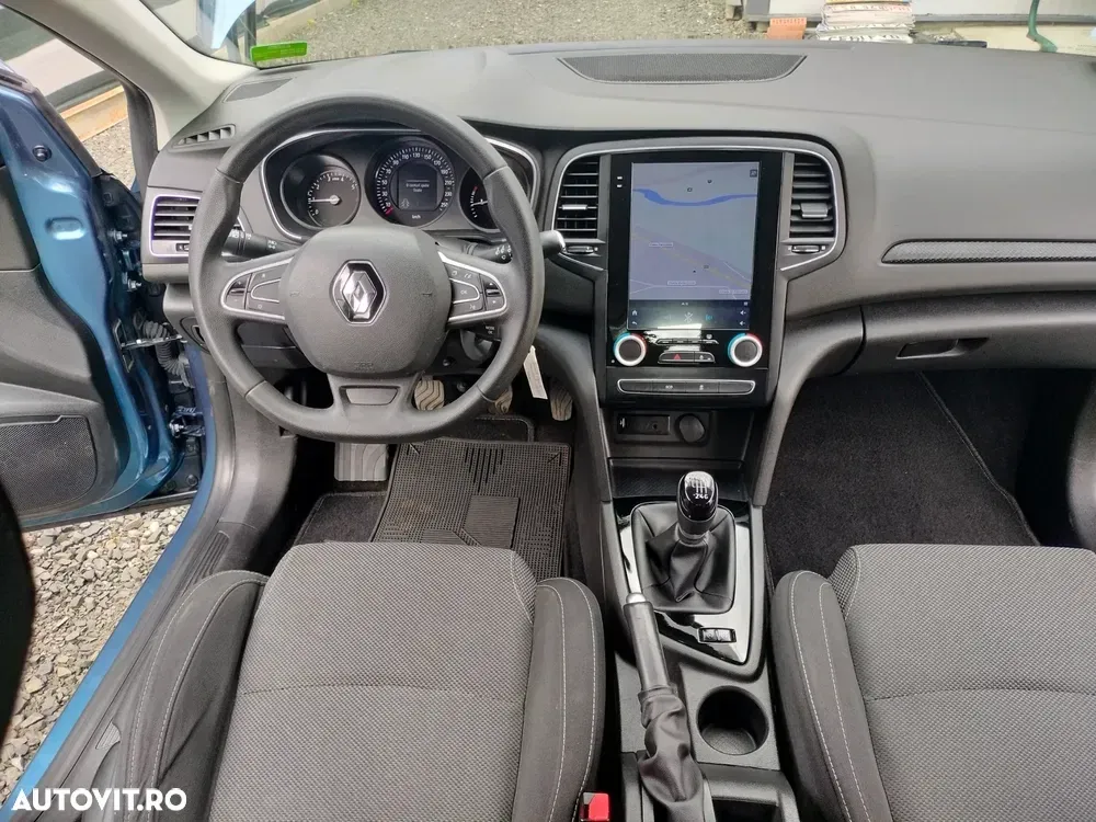 Renault Mégane IV ENERGY TCe 130 LIMITED — imagine 2