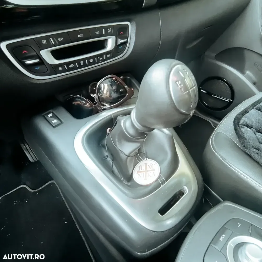 Renault Scénic III — imagine 4
