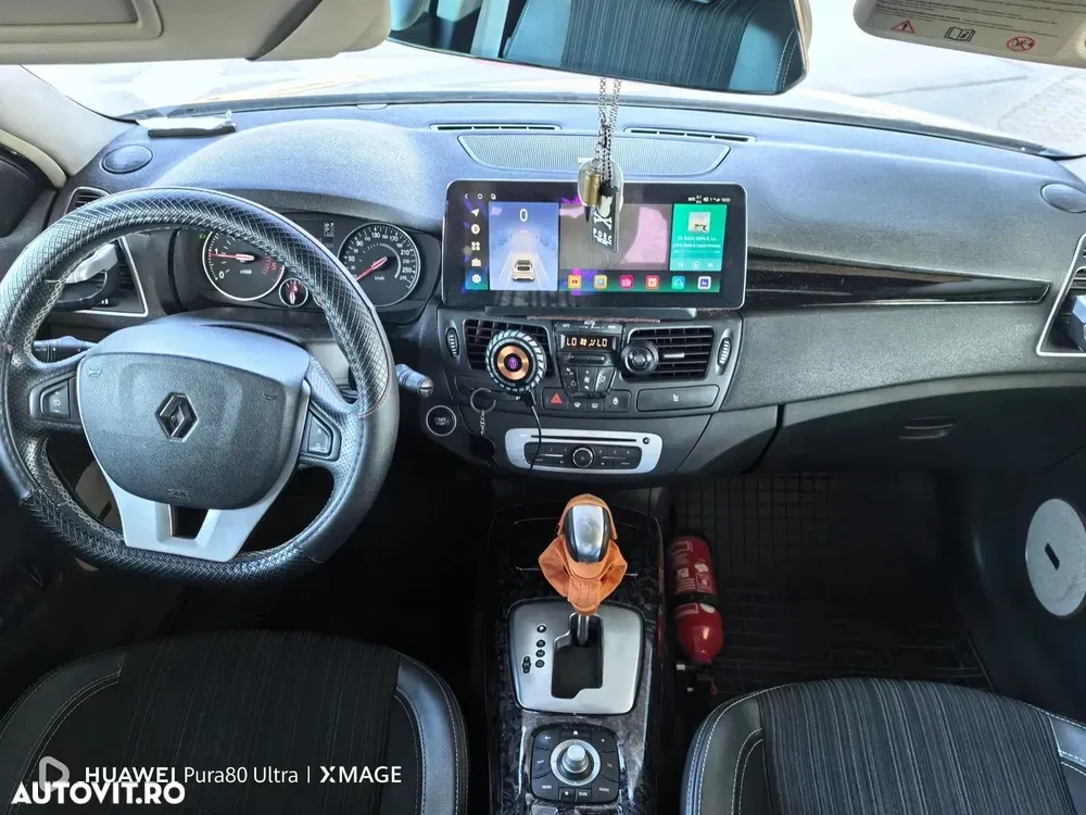 Renault Laguna III dCi 110 FAP EDC Bose Edition — imagine 6