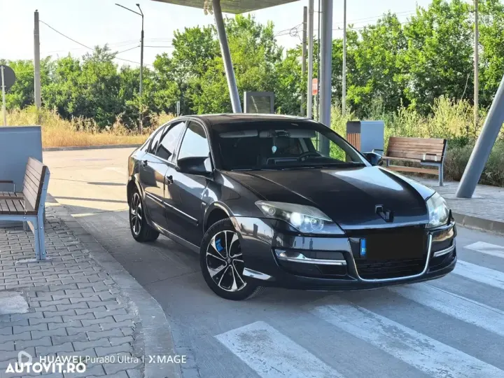 Renault Laguna III dCi 110 FAP EDC Bose Edition