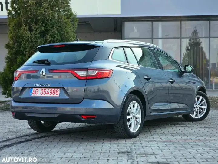 Renault Mégane IV BLUE dCi 115 EDC INTENS