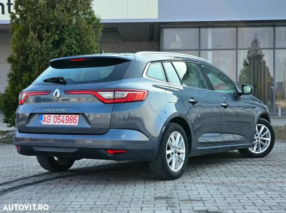 Renault Mégane IV BLUE dCi 115 EDC INTENS — imagine 5
