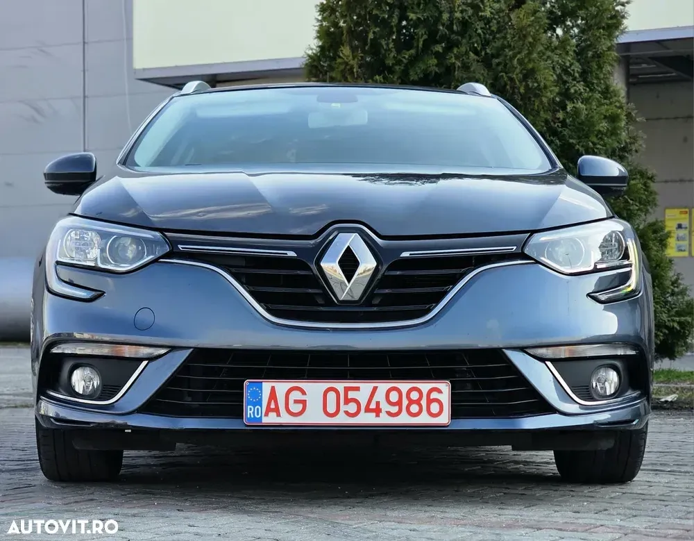 Renault Mégane IV BLUE dCi 115 EDC INTENS — imagine 3