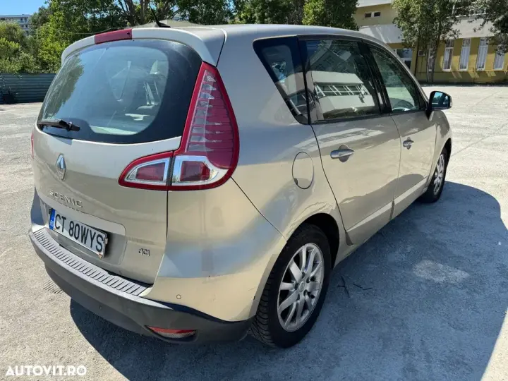 Renault Scénic II 1.9dCi Privilege