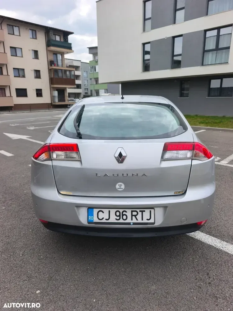 Renault Laguna III dCi 110 FAP Expression — imagine 6