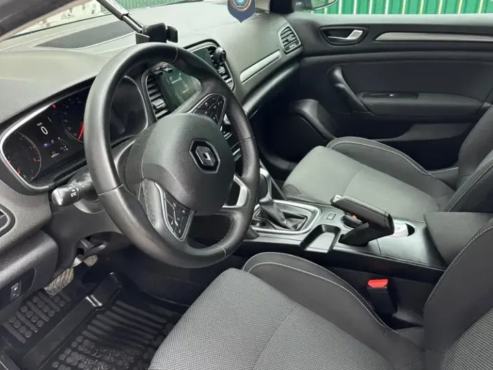 Renault Mégane IV TCe 140 GPF EDC Equilibre