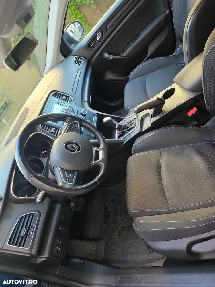 Renault Mégane — imagine 6