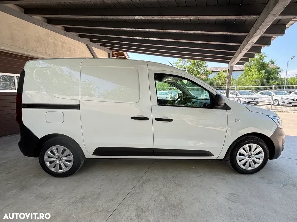 Renault Express — imagine 5