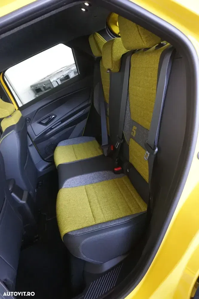 Renault 5 E-Tech 52 kWh Iconic Cinq — imagine 6