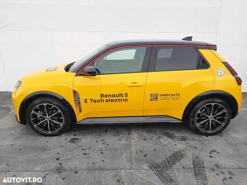 Renault 5 E-Tech 52 kWh Iconic Cinq — imagine 4