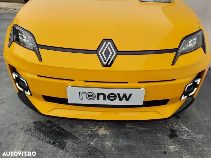 Renault 5 E-Tech 52 kWh Iconic Cinq