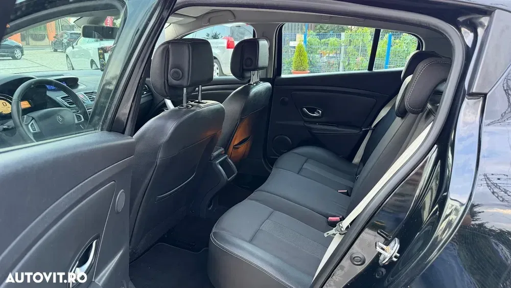 Renault Mégane ENERGY dCi 110 Start & Stop Bose Edition — imagine 6