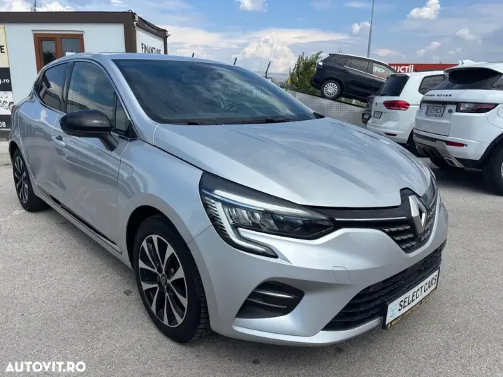 Renault Clio V TCe 90 X-tronic INTENS