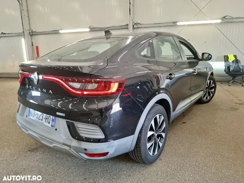 Renault Arkana E-TECH Zen — imagine 3