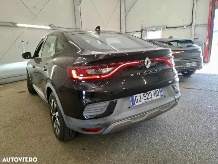 Renault Arkana E-TECH Zen