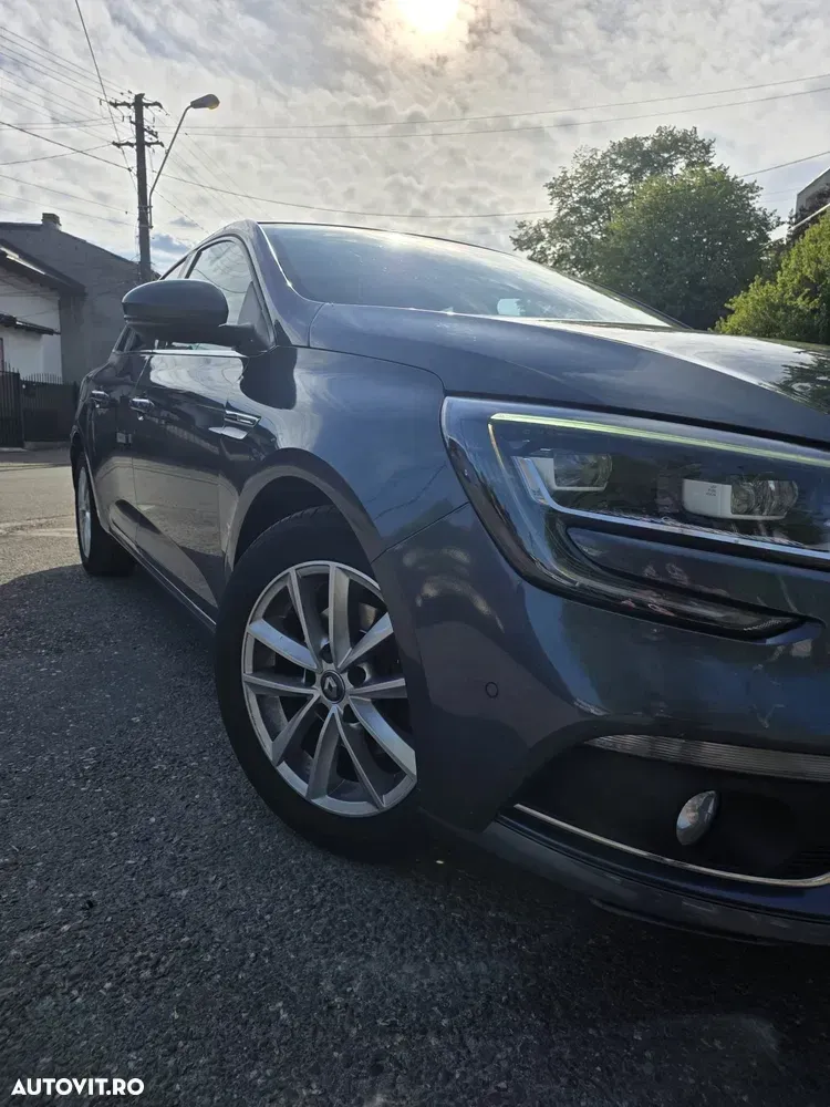 Renault Mégane IV Energy dCi Intens — imagine 4
