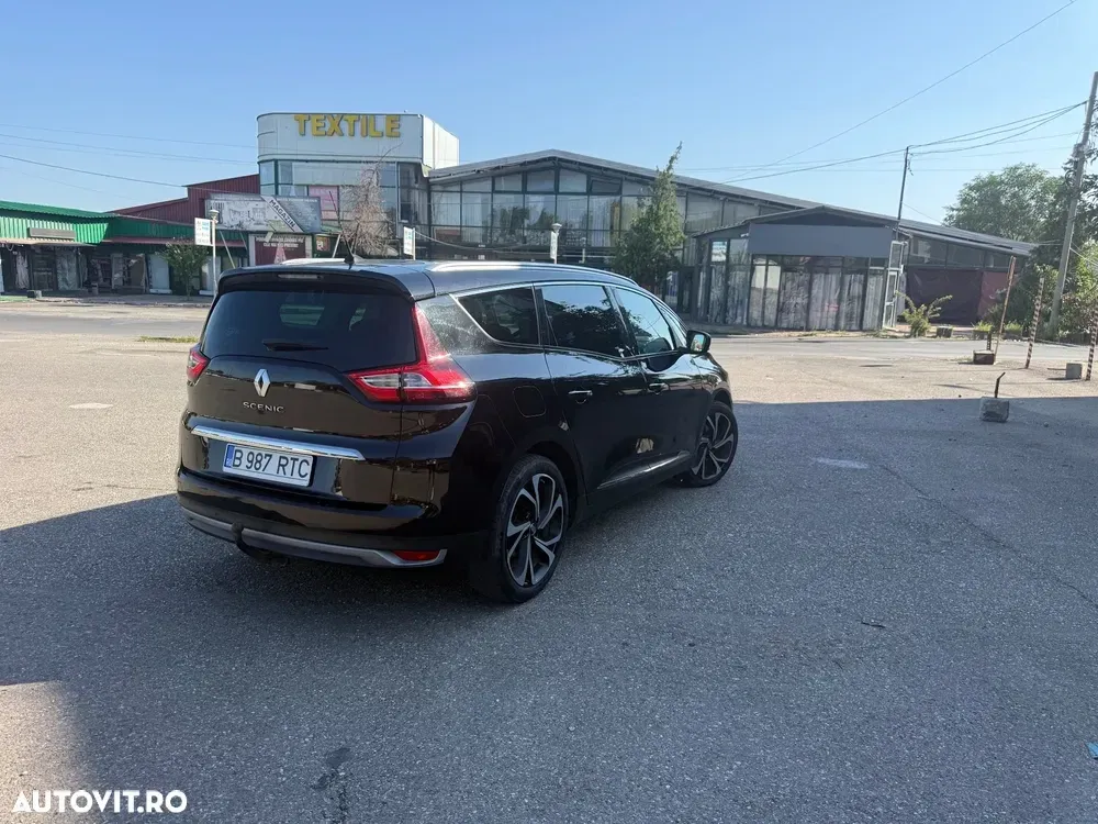 Renault Grand Scenic Energy dCi 110 S&S Bose Edition — imagine 6