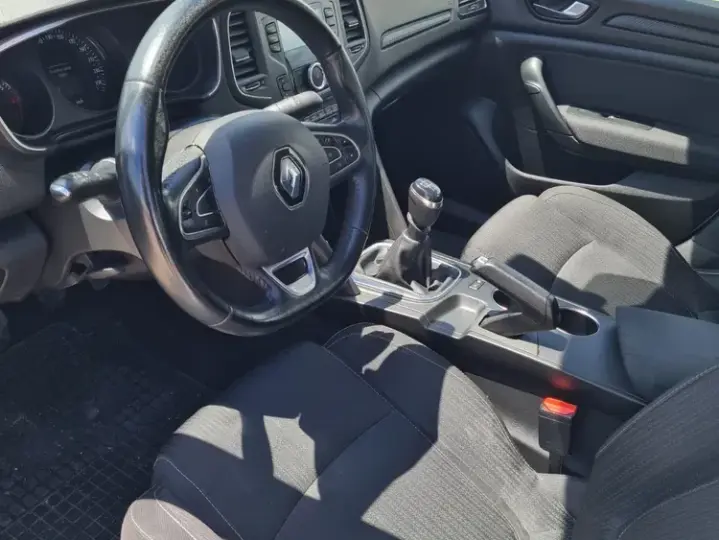 Renault Mégane IV TCE GPF Zen