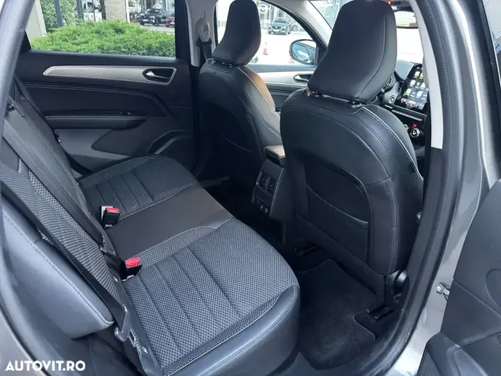 Renault Arkana E-TECH 145 Techno