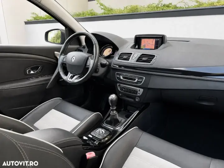 Renault Mégane III ENERGY dCi 110 Start & Stop Bose Edition