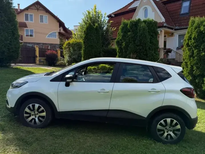 Renault Captur TCe Life
