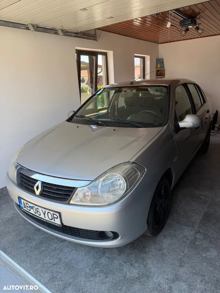 Renault Symbol — imagine 2
