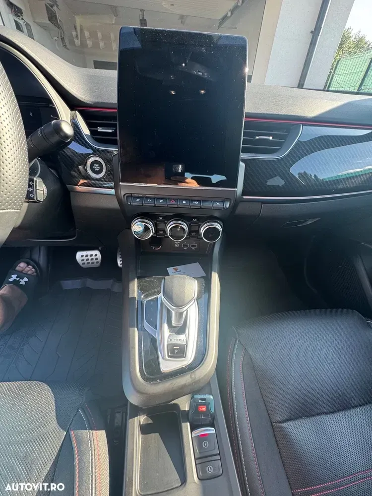 Renault Arkana E-TECH RS Line — imagine 5