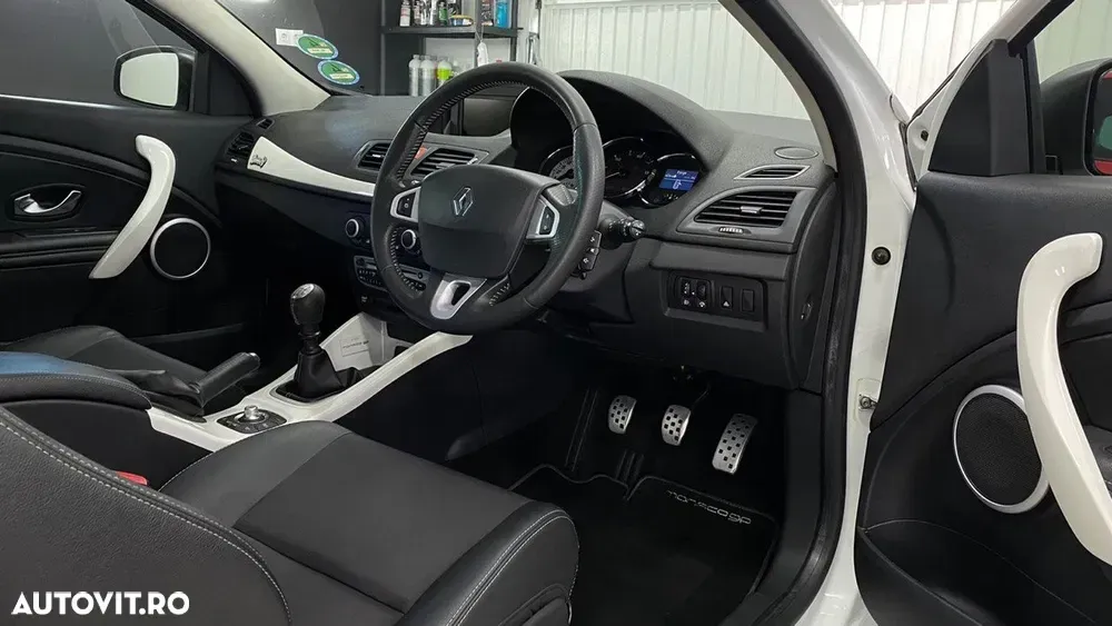 Renault Mégane III — imagine 4
