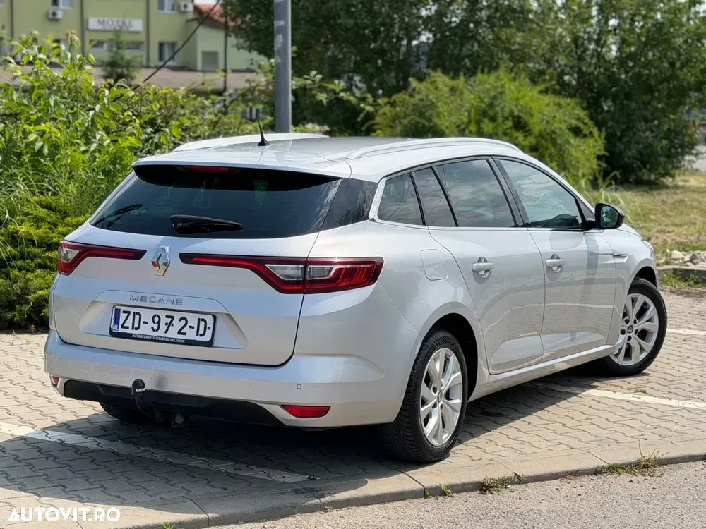 Renault Mégane IV BLUE dCi Limited — imagine 4