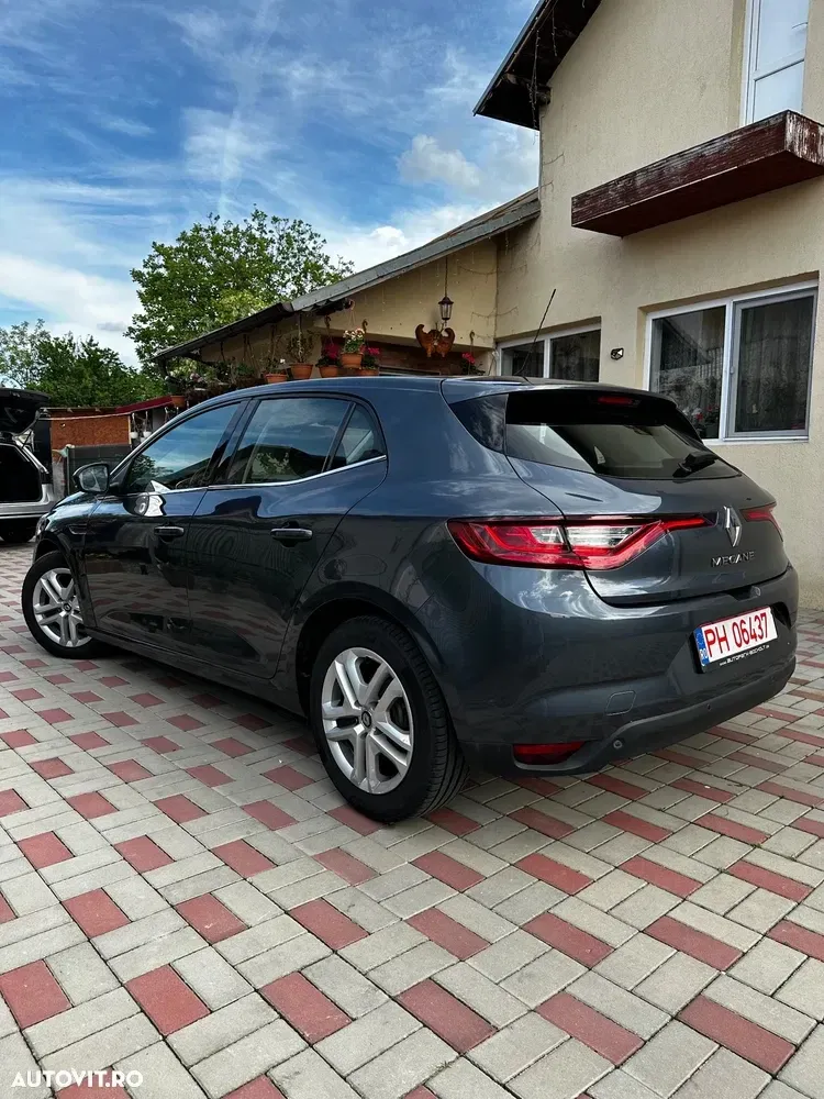 Renault Mégane IV BLUE dCi Zen — imagine 3