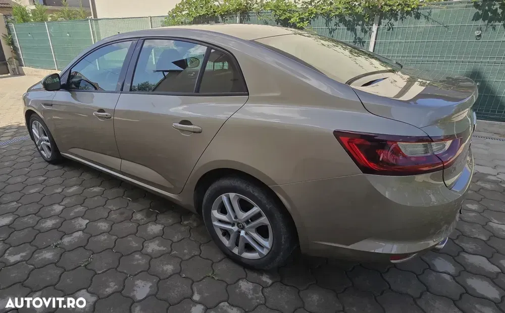 Renault Mégane IV 1.5 dCI Life — imagine 3