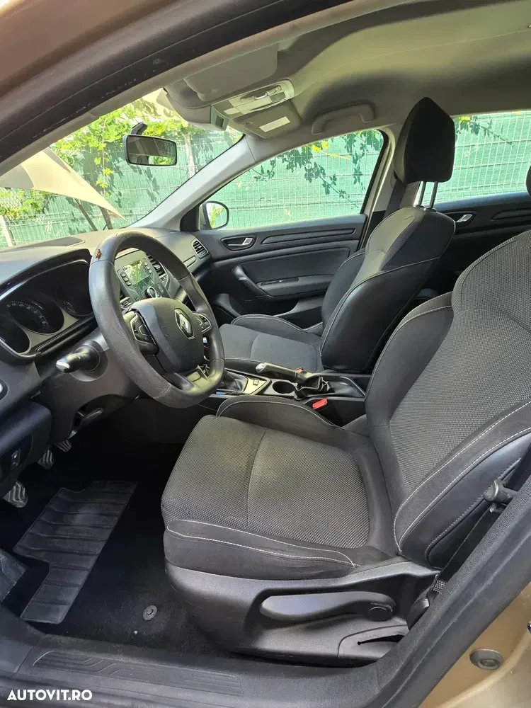 Renault Mégane IV 1.5 dCI Life — imagine 6