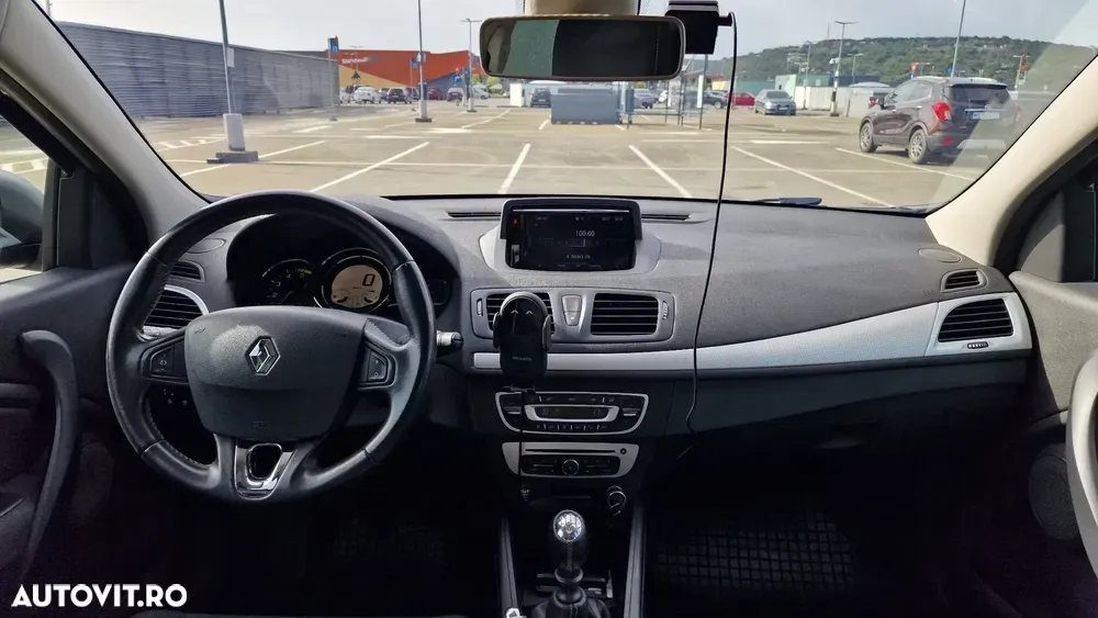Renault Mégane III ENERGY dCi 110 Start & Stop LIMITED — imagine 5