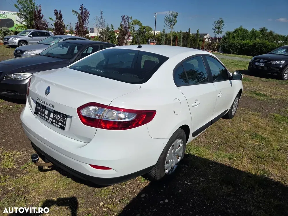 Renault Fluence 1.6 Privilege — imagine 4