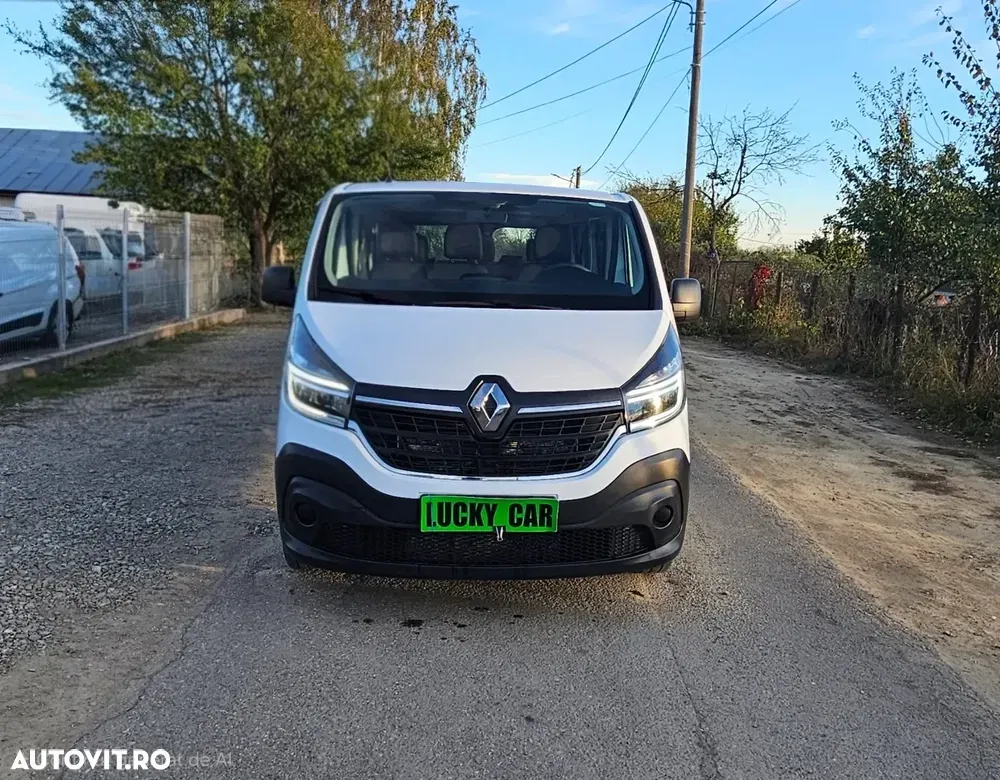 Renault Trafic 2.0 Blue dCi 120 Combi L2H1 8+1 locuri Authentique — imagine 2