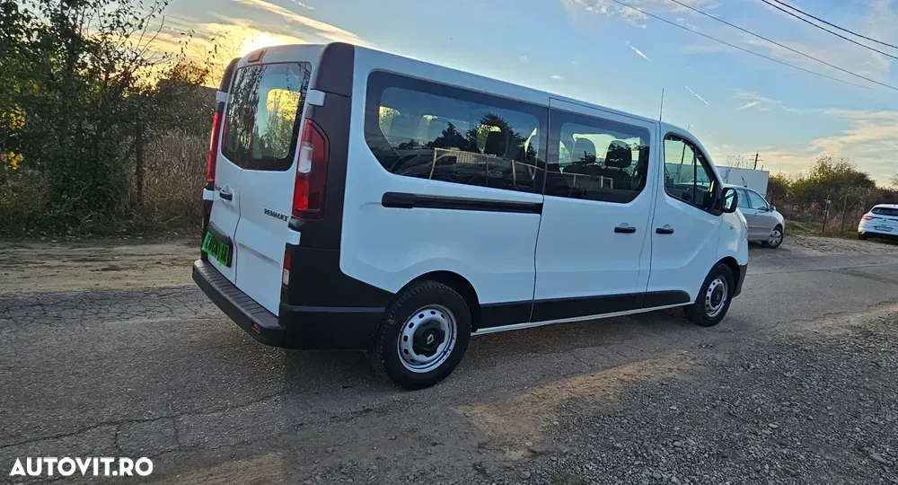 Renault Trafic 2.0 Blue dCi 120 Combi L2H1 8+1 locuri Authentique — imagine 5