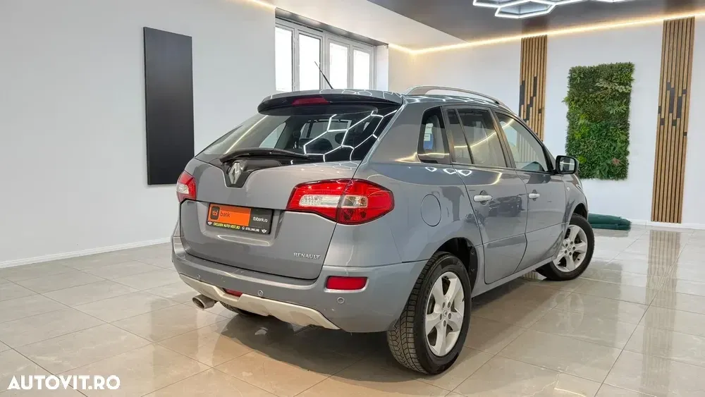 Renault Koleos I 2.0 dCI FAP 4x4 Aut. Luxe — imagine 4