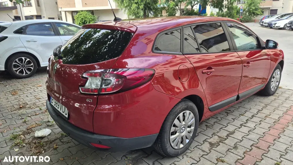 Renault Mégane III 1.5 dCi Eco2 Expression — imagine 2