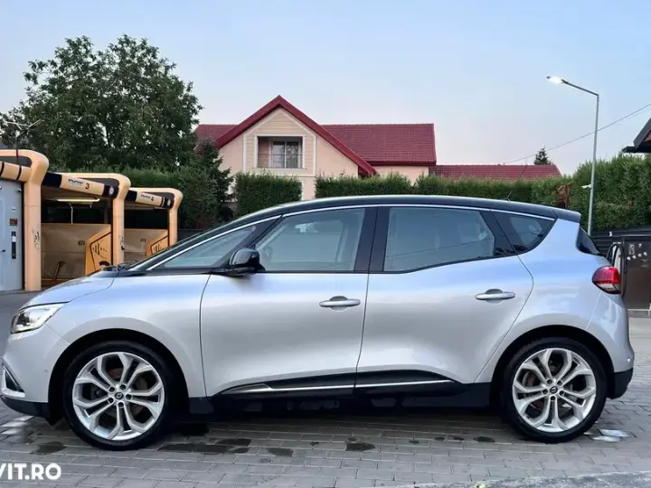 Renault Scénic IV