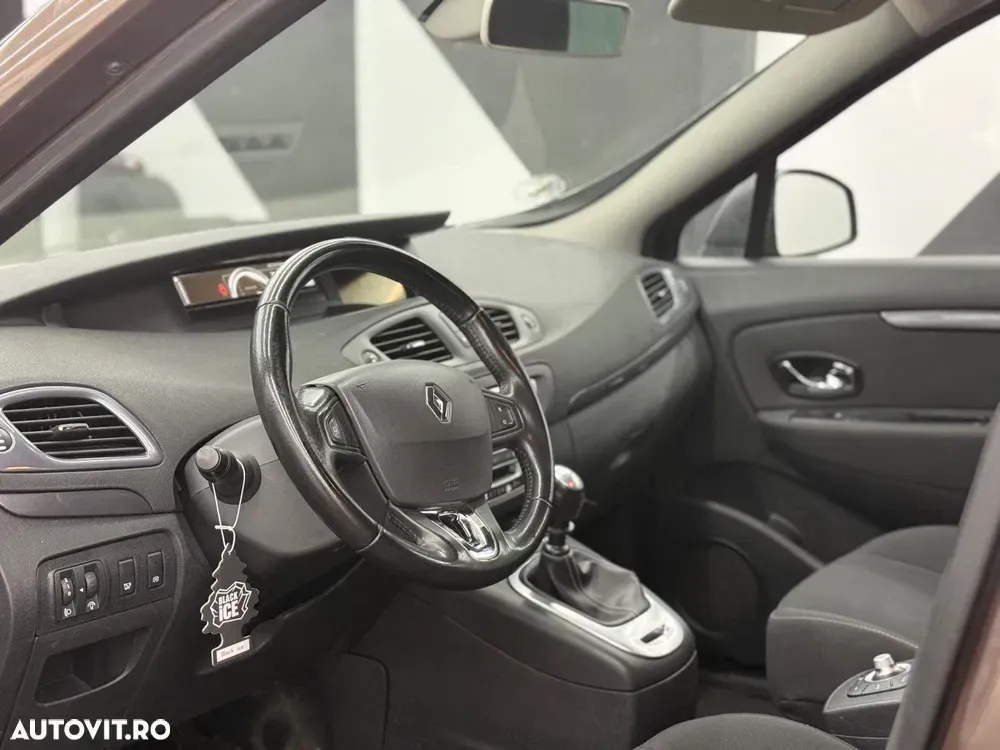 Renault Grand Scenic 1.6 dCi Energy Privilege — imagine 5