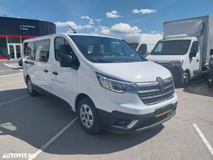 Renault Trafic 2.0 Blue dCi 110 S&S L2 8+1 Life