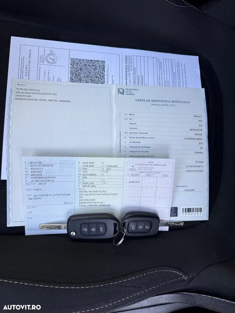 Renault Mégane IV BLUE dCi Limited — imagine 5