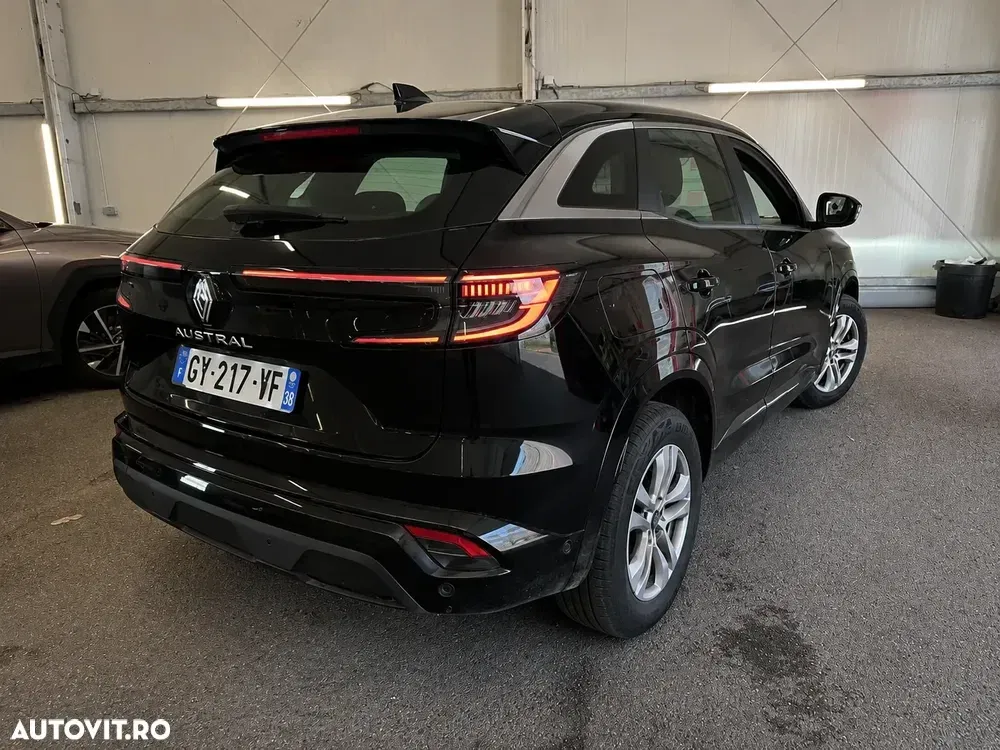 Renault Austral 160 MHEV Iconic — imagine 3