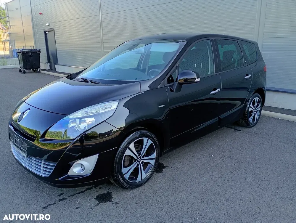 Renault Grand Scenic TCe 130 Bose Edition — imagine 3