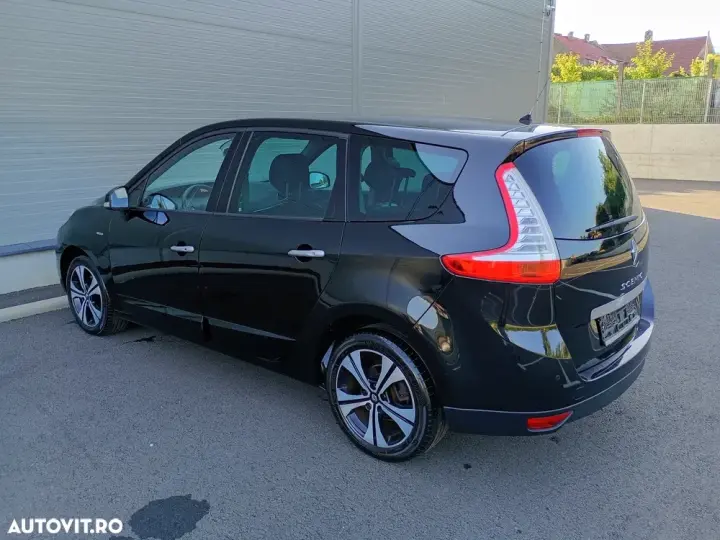 Renault Grand Scenic TCe 130 Bose Edition