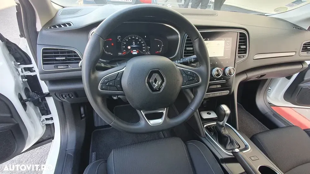 Renault Mégane IV BLUE dCi 115 EDC BUSINESS EDITION — imagine 5