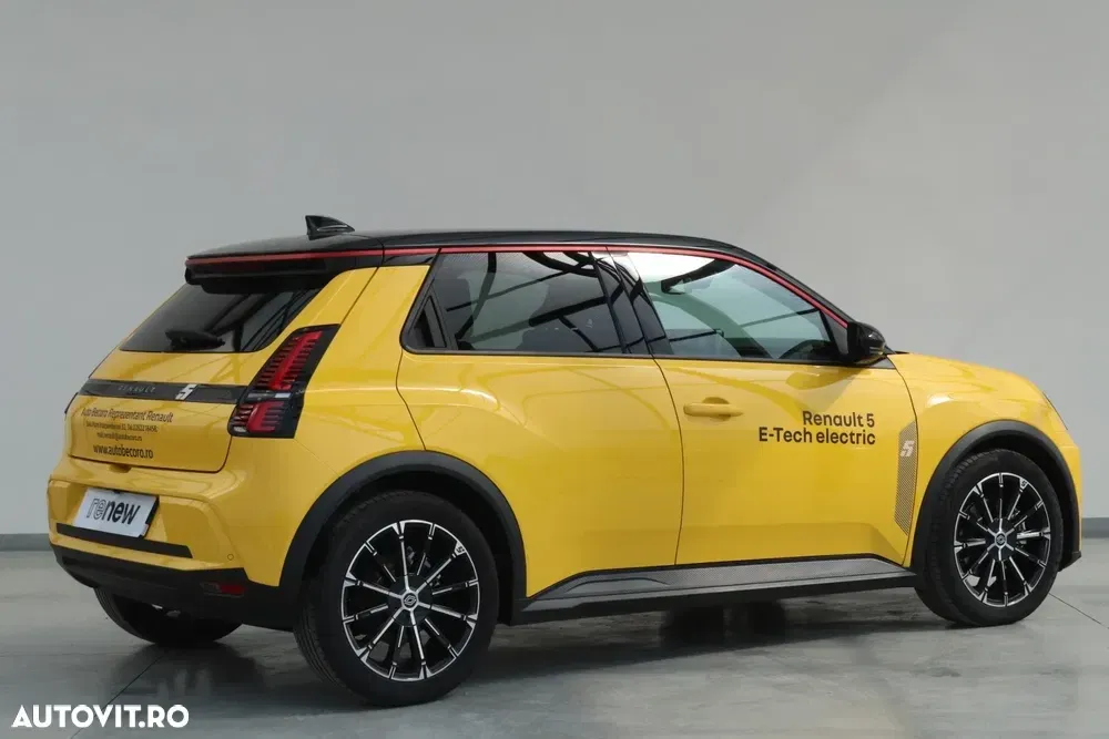 Renault 5 E-Tech 52 kWh Techno — imagine 2