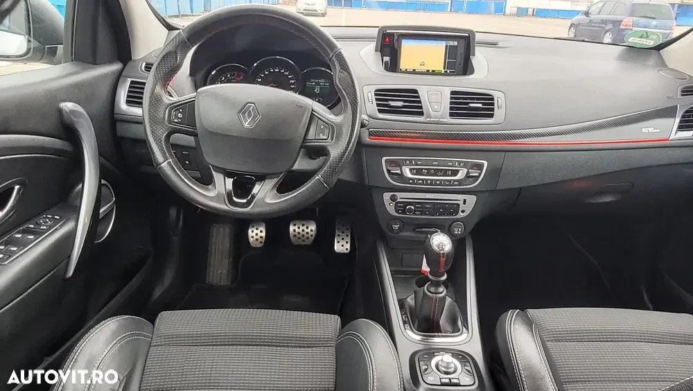 Renault Mégane III 1.5 dCi Eco2 Expression — imagine 2